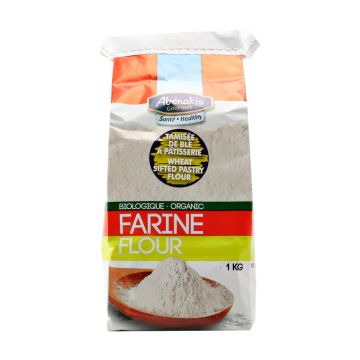 Farine tamisée de blé à pâtisserie biologique