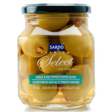 Olives farcies - À l'ail et aux piments rouges