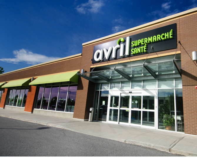 Magasin Avril Longueuil |Avril Supermarché Santé Magasin Avril Longueuil façade extérieure