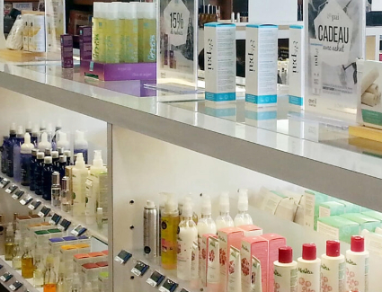 Magasin Avril Longueuil |Avril Supermarché Santé Intérieur du magasin Avril à Longueuil